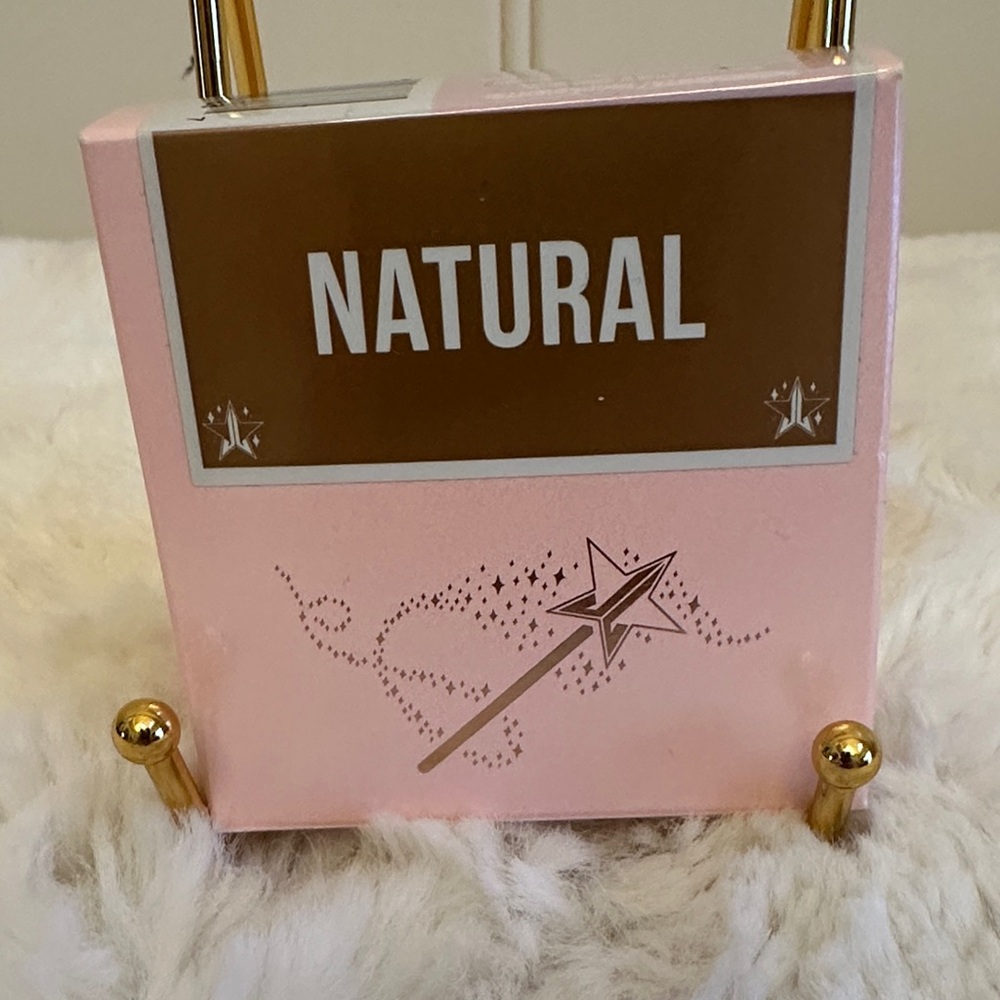 Jeffree Star Natural Setting Powder Compact - Pink & Brown